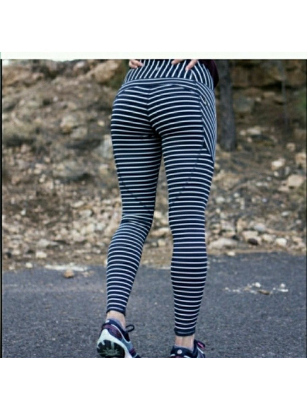 Athleta Tight Striped Black and White Leggings High Rise Yoga Activewear Size S